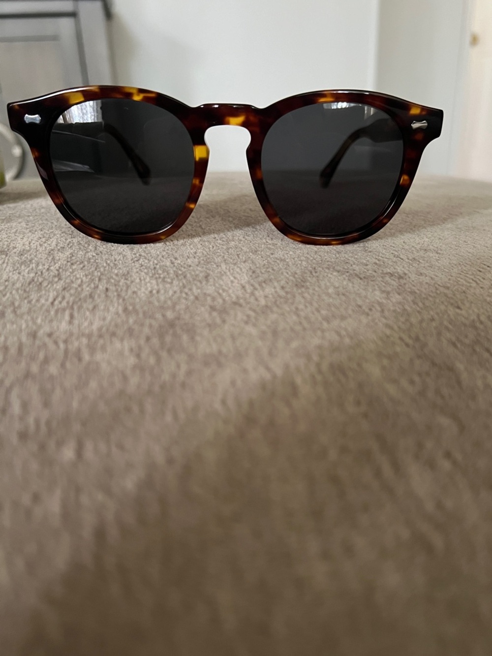 Tortoiseshell Round Sunglasses - NEW